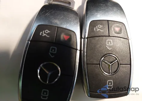 2023 Mercedes-Benz Glb 250 4Matic from USA, damaged, VIN W1N4M4HB8PW280317